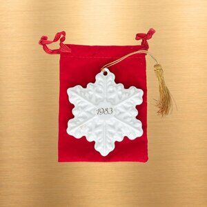 1983 Avon Remembrance Snowflake Christmas Ornament